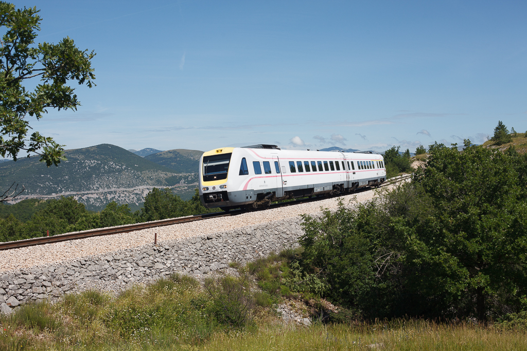 http://www.diesellokguru.de/images/SL2014/HR2014/HR70-7123-002-2014-06-27-2.jpg
