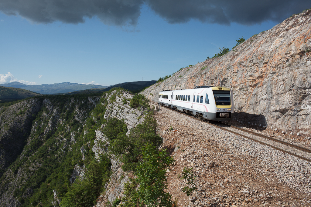 http://www.diesellokguru.de/images/SL2014/HR2014/HR70-7123-008-2014-06-27-2.jpg